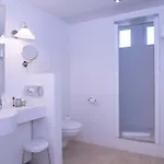 Hotel Le Donjon - Coeur De La Cite Medievale 4*
