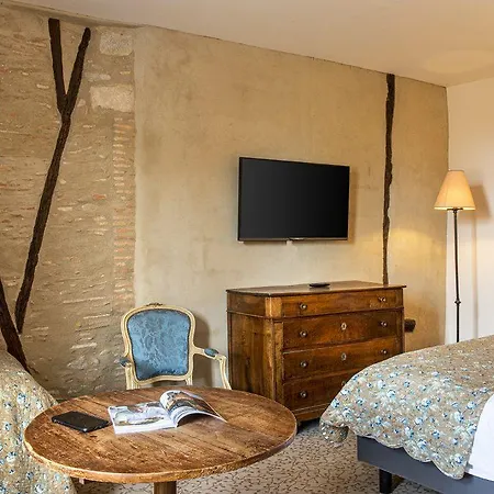 Le Donjon - Coeur De La Cite Medievale فندق 4*