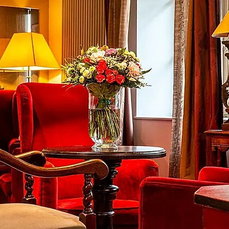 Le Donjon - Coeur De La Cite Medievale Hotel 4*
