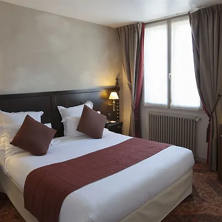 Hotel Le Donjon - Coeur De La Cite Medievale 4*