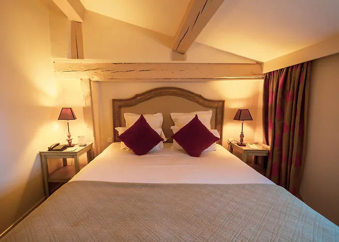 Le Donjon - Coeur De La Cite Medievale Hotel 4*