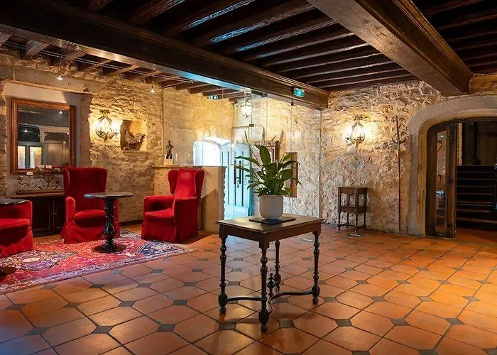 Hotel Le Donjon - Coeur De La Cite Medievale