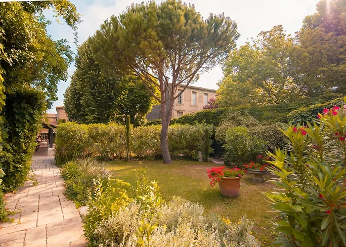 Le Donjon - Coeur De La Cite Medievale 4*