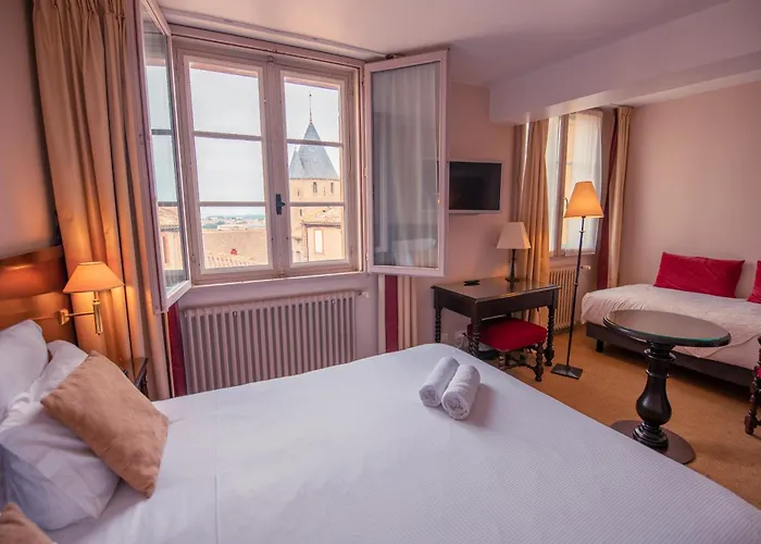 Le Donjon - Coeur De La Cite Medievale 4*