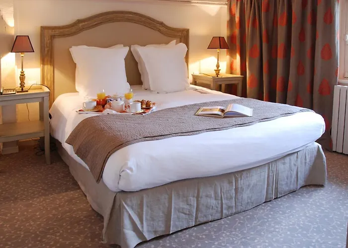 Le Donjon - Coeur De La Cite Medievale Hotel